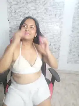 Zarinamoon webcam