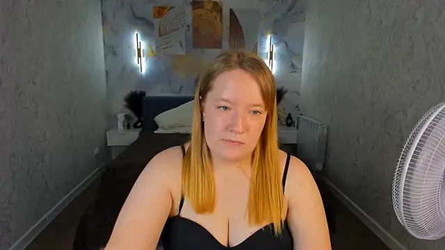 Sophia_Millery webcam