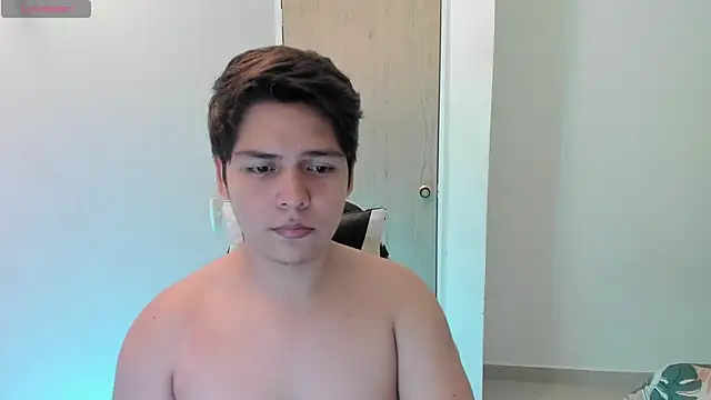 Asta_YunoXXX webcam