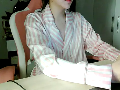 lucienguyen webcam