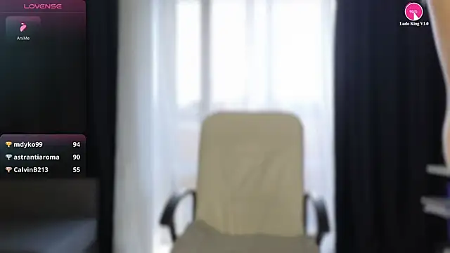 Luna_mp4 webcam