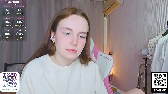 bae_cake_ webcam
