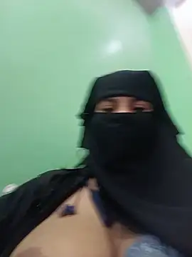 Aafreen_36 webcam