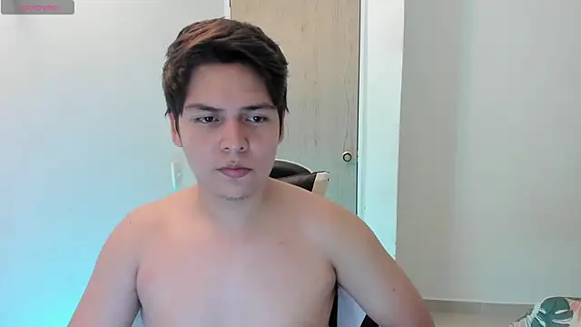 Asta_YunoXXX webcam