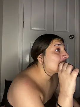 treasurebabii webcam