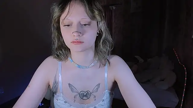 MariaMango webcam