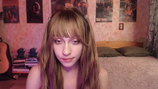 Friendly_Ellie webcam