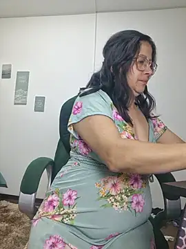 christy_ant webcam