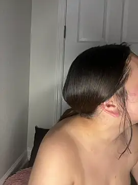 treasurebabii webcam