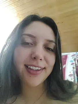 Bella_Karoline webcam