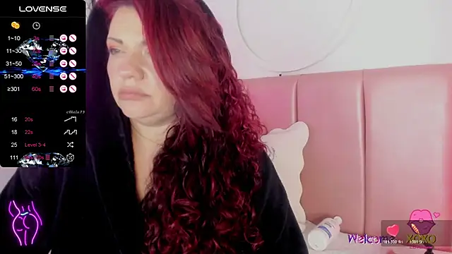 pamela_dimantis_ webcam