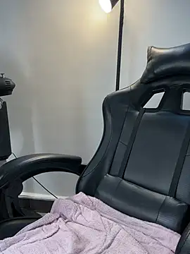 _tommy_7 (M young) - FEETJOB