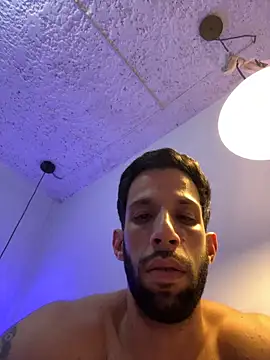 Karim_mansur webcam