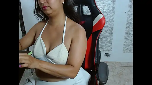 Zarinamoon webcam