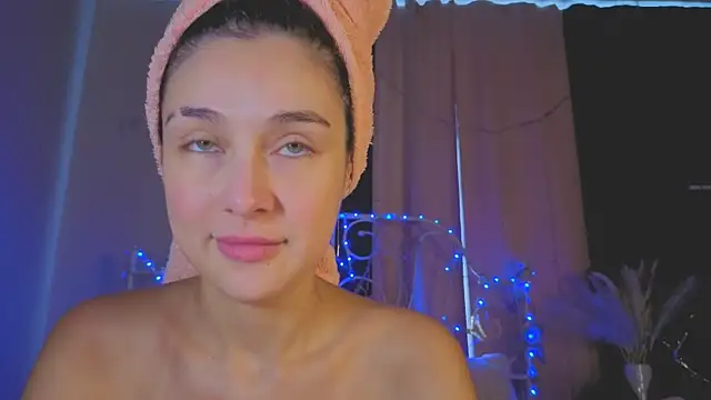 funny_bunny - Funny_Bunny's free webcam