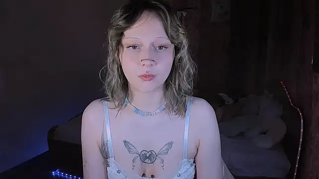 MariaMango webcam