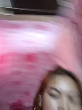 Hotmama21xx webcam