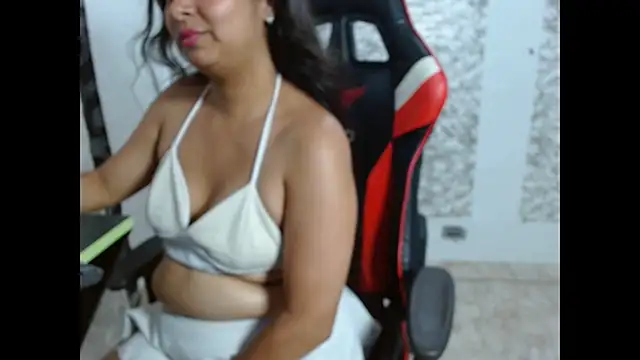 Zarinamoon webcam