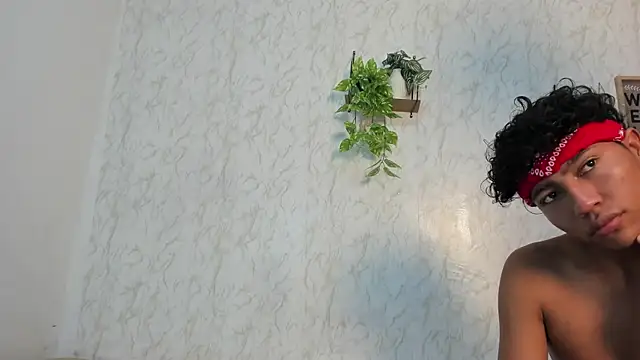 boys_roomhard webcam