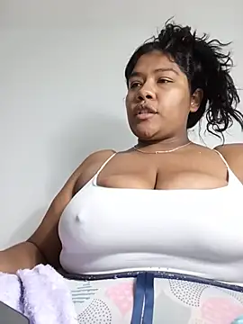 paola091 webcam