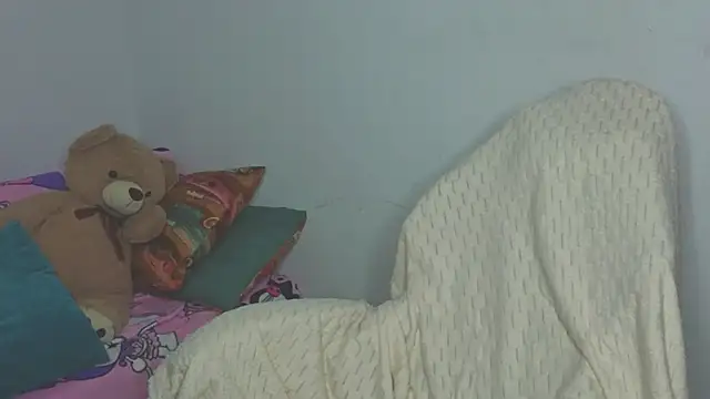 Xenia_paradise webcam