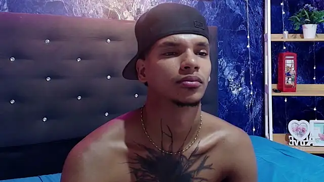 kai_storm77 webcam