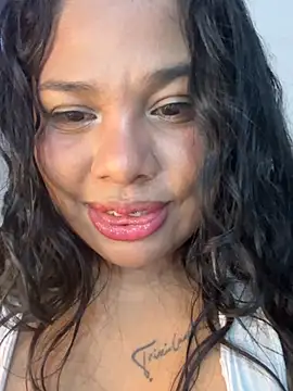 Rashell1_Queen webcam