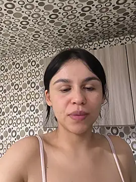Daniela-rosee webcam