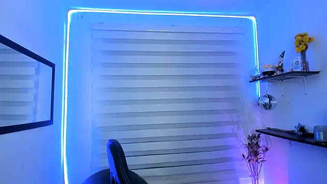 Agatha_Marin webcam
