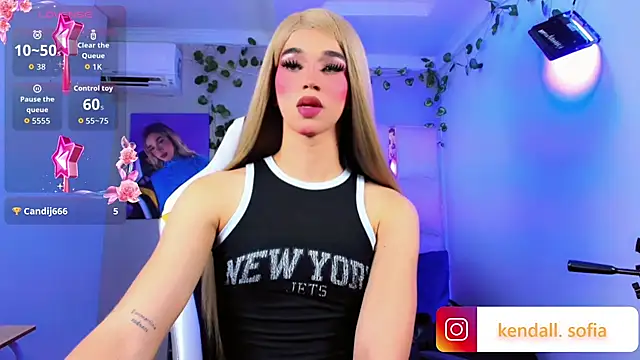 Sophiaa_doll_ webcam