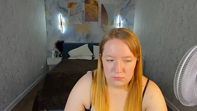 Sophia_Millery webcam