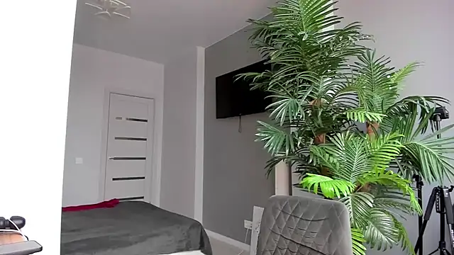 love_is_ webcam