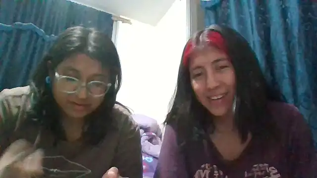 sarah12333 webcam