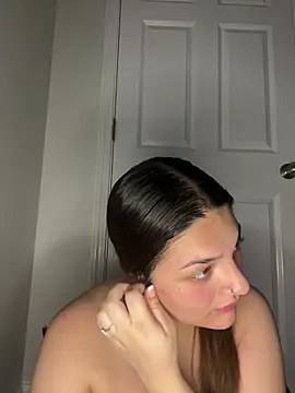 treasurebabii webcam