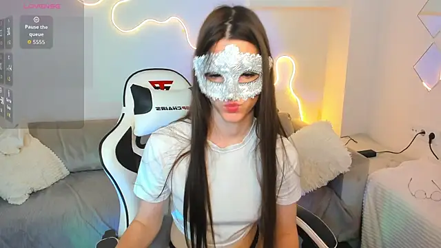 missevelyn__ webcam