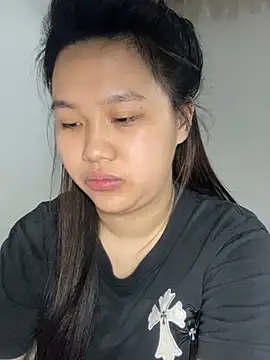 Almira6868 webcam