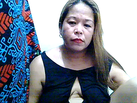 yummytitsxxx168 webcam