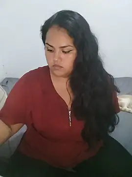 MiaBloom0 live cam on StripChat