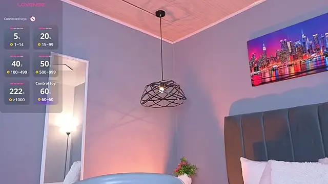 ninna_curly webcam