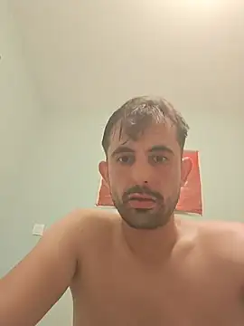 jeunehomme33 live cam on StripChat
