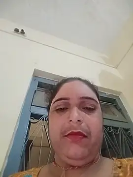 Big_krishna44A webcam