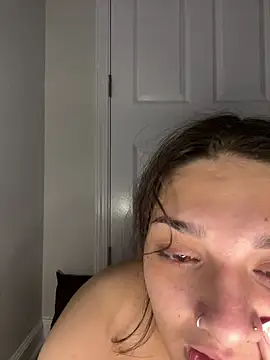 treasurebabii webcam