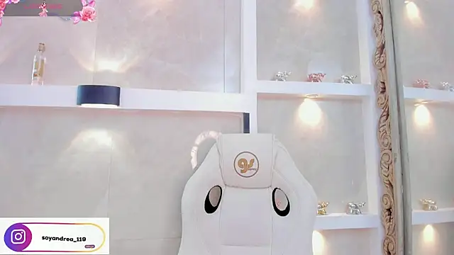 juliana_smithh webcam