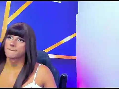 Tatihanaperez webcam