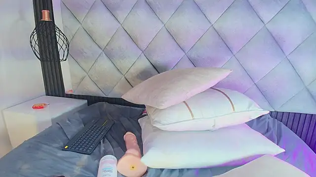 Sara_Chanel_ webcam