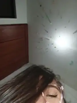 Van3orgasm4me webcam