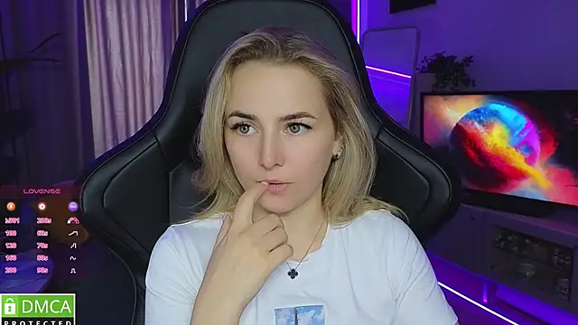 Mira_Mermayd webcam