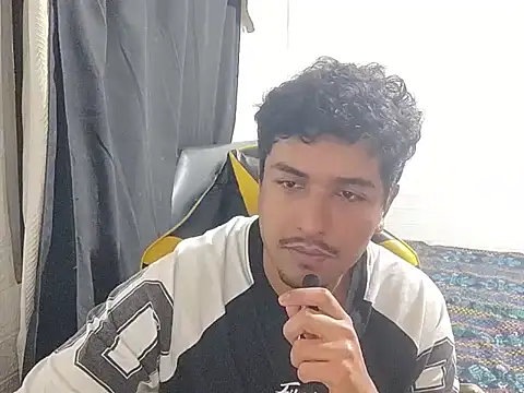 FANTASIAHARDCORESEX webcam
