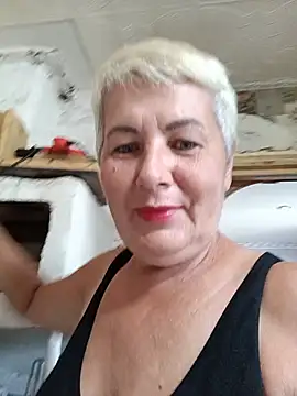NicoleOlla webcam