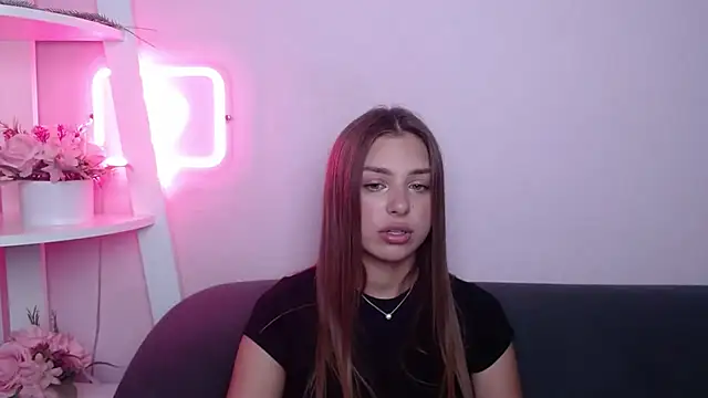MilanaAngelAs webcam